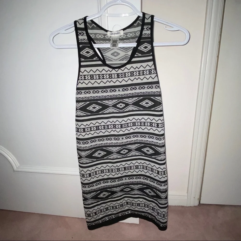 Aztec Dress - Picture 2 of 4